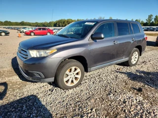 TOYOTA HIGHLANDER BASE