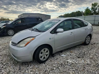 TOYOTA PRIUS BASE