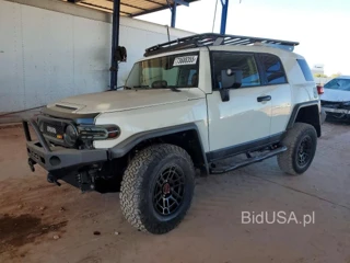 TOYOTA FJ CRUISER BASE