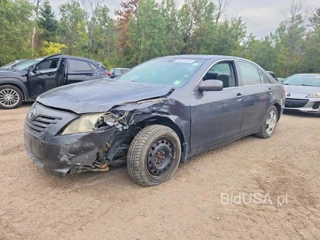 TOYOTA CAMRY BASE