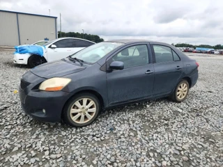 TOYOTA YARIS BASE