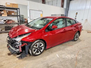 TOYOTA PRIUS THREE TOURING