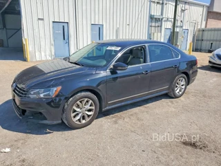 VOLKSWAGEN PASSAT S