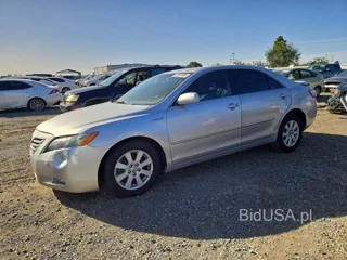 TOYOTA CAMRY HYBRID