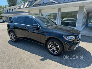 MERCEDES-BENZ GLC 300 4MATIC