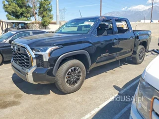 TOYOTA TUNDRA SR5