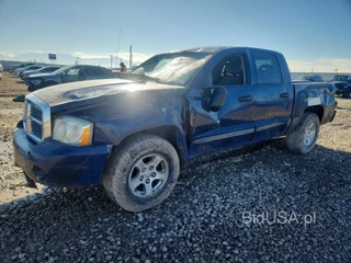 DODGE DAKOTA QUAD SLT
