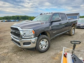 RAM 2500 TRADESMAN