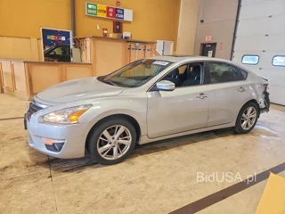 NISSAN ALTIMA 2.5 SV
