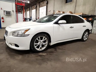 NISSAN MAXIMA 3.5 SV