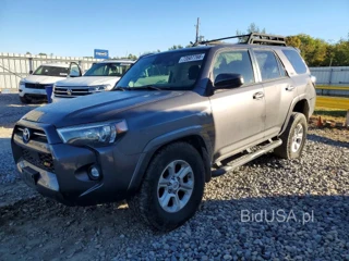 TOYOTA 4RUNNER SR5