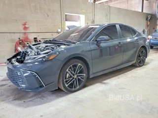 TOYOTA CAMRY XSE