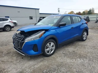 NISSAN KICKS S