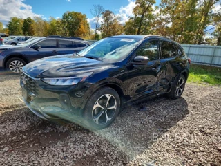 FORD ESCAPE ST LINE SELECT