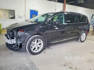 CHRYSLER PACIFICA TOURING L PLUS