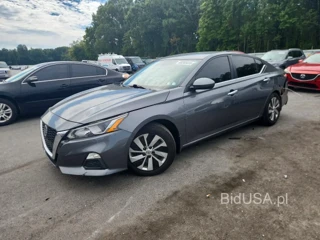 NISSAN ALTIMA S