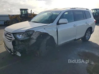 TOYOTA HIGHLANDER BASE