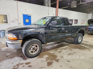 DODGE DAKOTA
