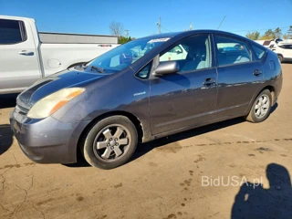 TOYOTA PRIUS BASE