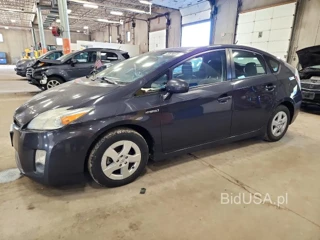 TOYOTA PRIUS THREE