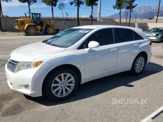 TOYOTA VENZA LE