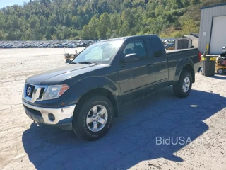 NISSAN FRONTIER SE V6