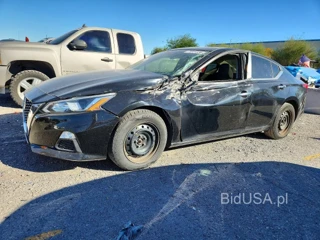 NISSAN ALTIMA S
