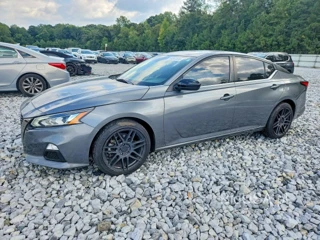 NISSAN ALTIMA SR