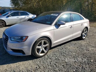 AUDI A3 PREMIUM