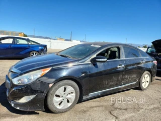 HYUNDAI SONATA HYBRID
