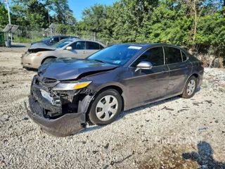 TOYOTA CAMRY XLE