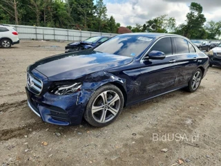 MERCEDES-BENZ E 300 4MATIC