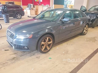 AUDI A4 PREMIUM PLUS