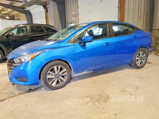 NISSAN VERSA SV