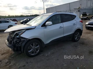HYUNDAI TUCSON SE