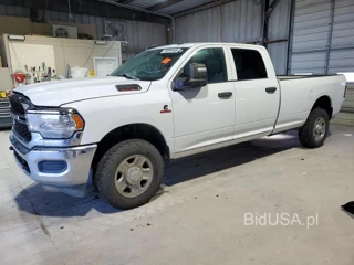 RAM 2500 TRADESMAN