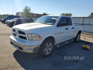DODGE RAM 1500 SLT