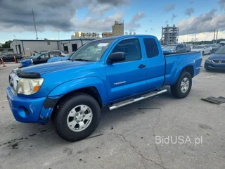 TOYOTA TACOMA V6