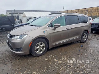 CHRYSLER PACIFICA HYBRID TOURING L
