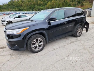 TOYOTA HIGHLANDER XLE