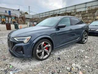AUDI SQ8 E-TRON SPORTBACK PRESTIGE