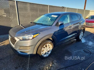HYUNDAI TUCSON SE