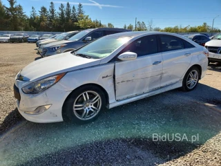 HYUNDAI SONATA HYBRID