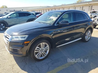 AUDI Q5 PREMIUM PLUS