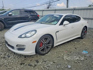 PORSCHE PANAMERA 2