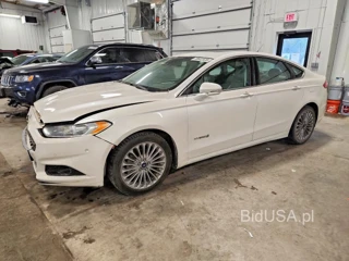 FORD FUSION TITANIUM HEV