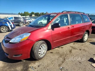 TOYOTA SIENNA CE 7-PASSENGER