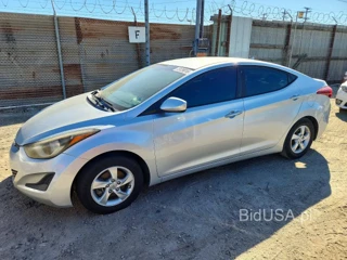 HYUNDAI ELANTRA SE
