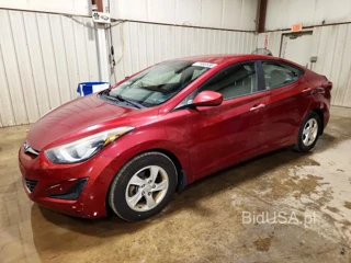 HYUNDAI ELANTRA SE