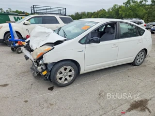 TOYOTA PRIUS BASE